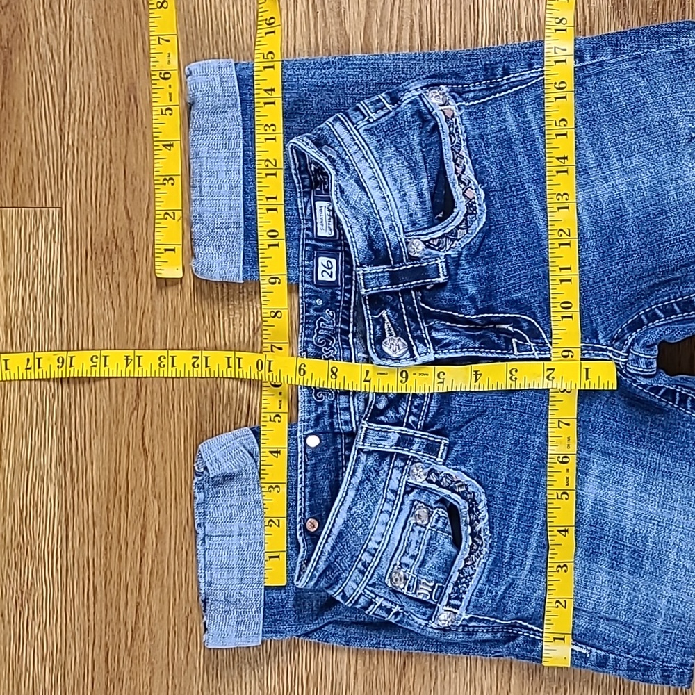 MISS ME VINTAGE WOMENS 26x18 BLUE SIGNATURE CUFFED CAPRI SHORT DENIM JEANS - Picture 4 of 8